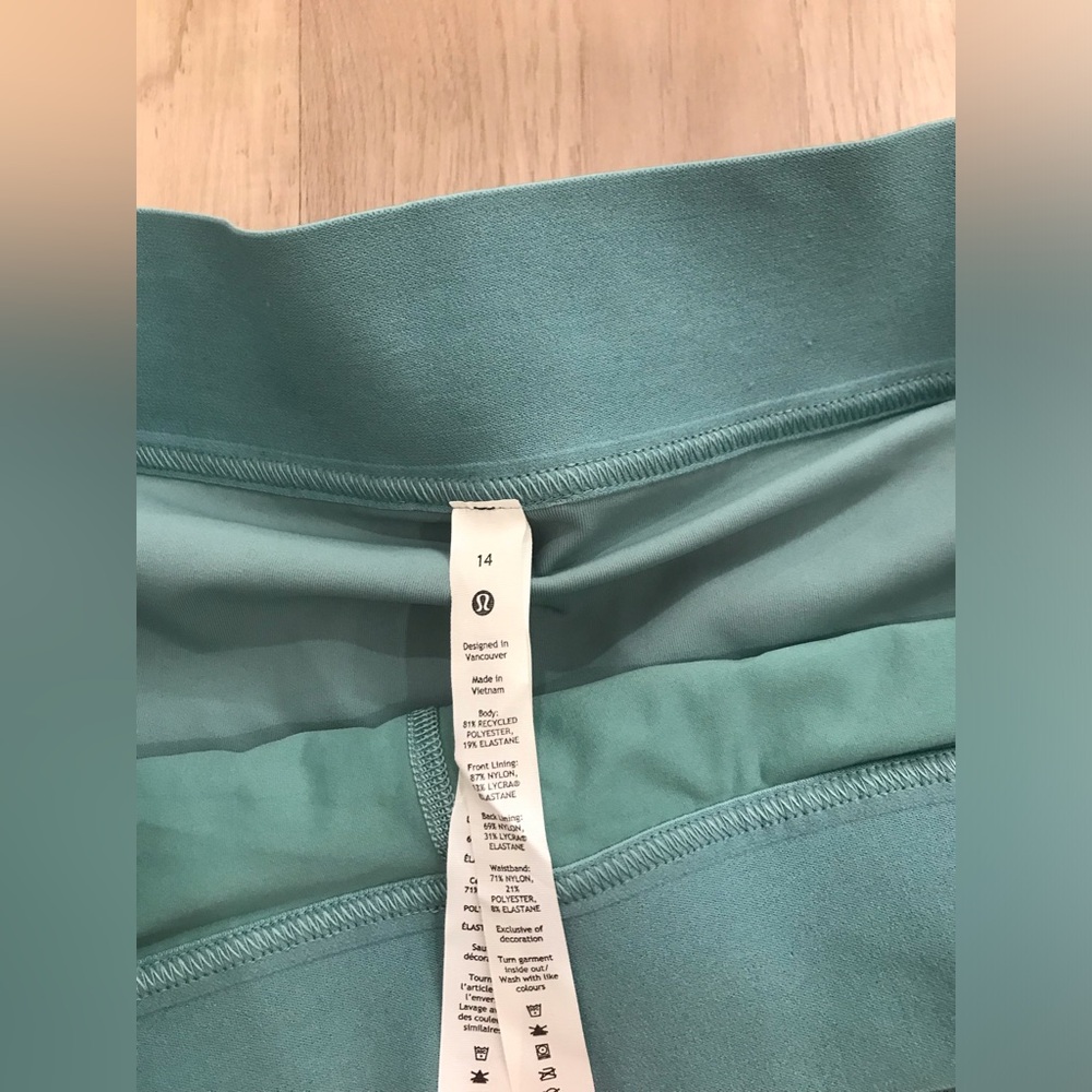Lululemon Mesh Pleats Mid-Rise Mini Tennis Skirt - Picture 6 of 9